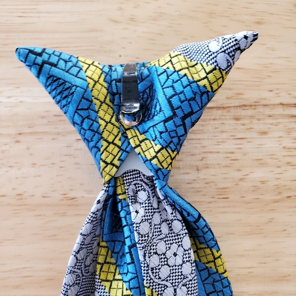 Vintage Wembley Clip-On Neck Tie Blue Yellow Gray - Picture 6 of 10